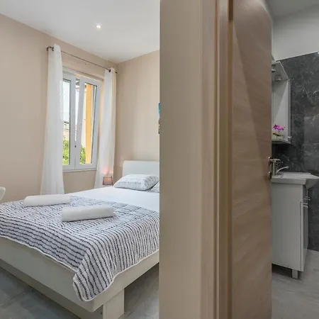 Roberto Bed & Breakfast Porec